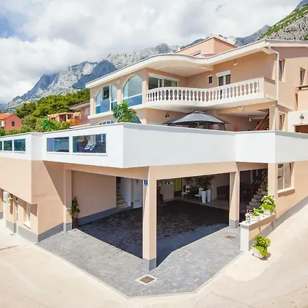 Apartman Ela