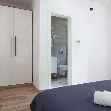 Ela Apartman *